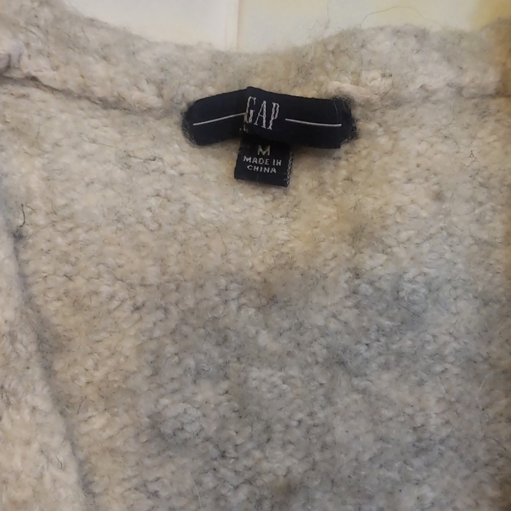 Gap cardigan